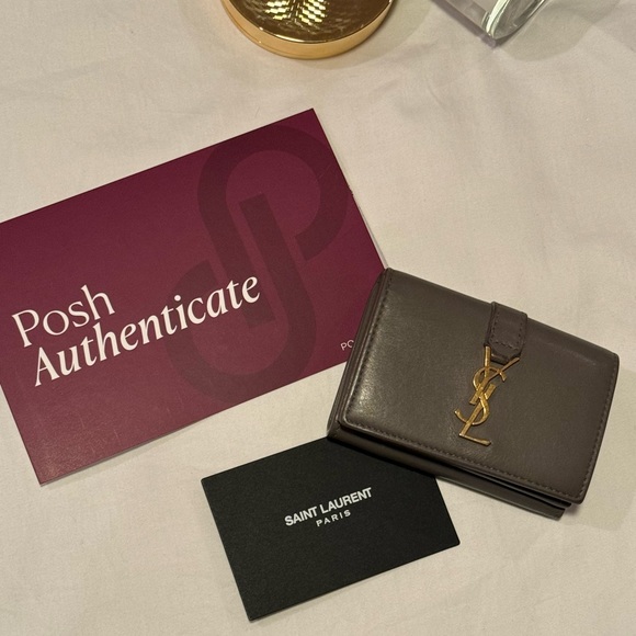 ⭐️AUTHENTIC YSL Mini Trifold Wallet - Picture 4 of 17